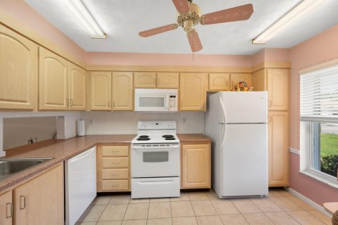 Copropriété à vendre à St. Lucie, Floride: 2 chambres, 120.4 m2 № 2147066 - photo 5