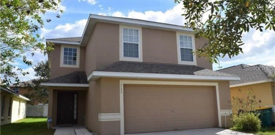 House in Kissimmee, Florida 3 bedrooms, 141.49 sq.m. № 1651644