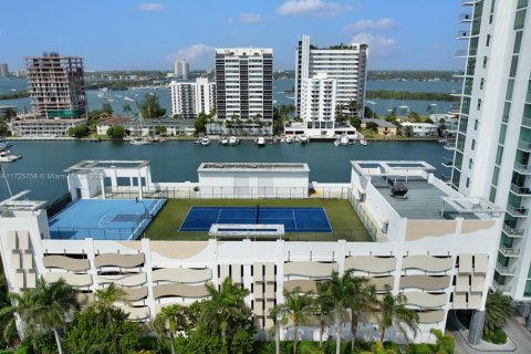 Condominio en venta en North Bay Village, Florida, 2 dormitorios, 130.99 m2 № 1763355 - foto 26