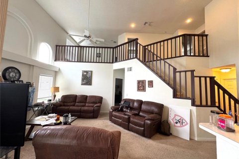 House in Davenport, Florida 3 bedrooms, 180.14 sq.m. № 1911827 - photo 5
