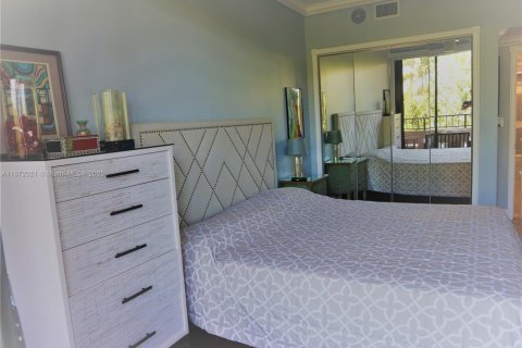 Condominio en alquiler en Key Biscayne, Florida, 3 dormitorios, 185.9 m2 № 1934125 - foto 16