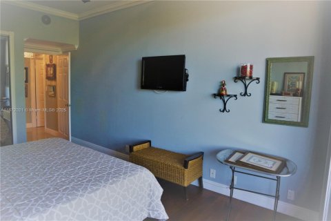 Condominio en alquiler en Key Biscayne, Florida, 3 dormitorios, 185.9 m2 № 1934125 - foto 17