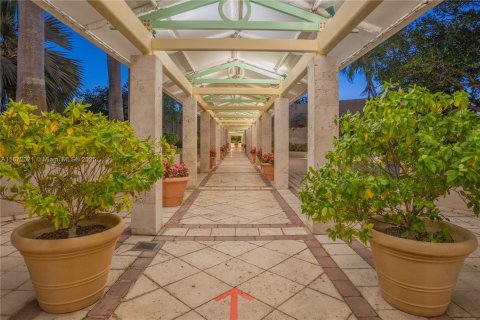 Condominio en alquiler en Key Biscayne, Florida, 3 dormitorios, 185.9 m2 № 1934125 - foto 19