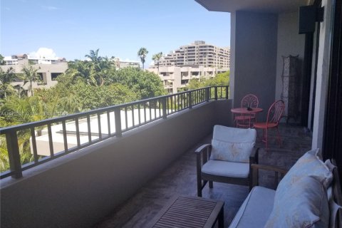 Condominio en alquiler en Key Biscayne, Florida, 3 dormitorios, 185.9 m2 № 1934125 - foto 5