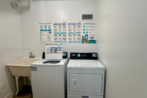 Снять в аренду квартиру в Майами-Бич, Флорида 2 спальни, 140.75м2, № 2003528 - фото 14