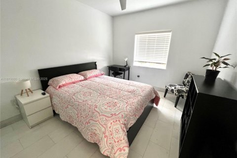 Купить виллу или дом в Дорал, Флорида 4 спальни, 213.95м2, № 1931527 - фото 27