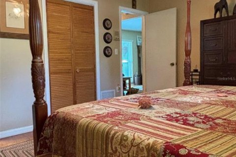 House in New Port Richey, Florida 2 bedrooms, 145.3 sq.m. № 1885645 - photo 19