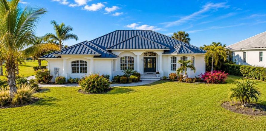 Villa ou maison à Placida, Floride 4 chambres, 252.79 m2 № 2342194
