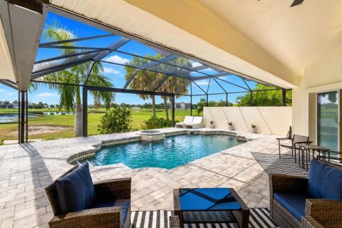 Villa ou maison à vendre à Placida, Floride: 4 chambres, 252.79 m2 № 2342194 - photo 2