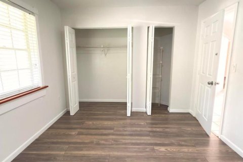 Copropriété à louer à Miami, Floride: 2 chambres, 92.9 m2 № 2240860 - photo 3