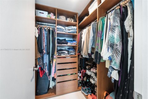 Copropriété à vendre à Miami, Floride: 2 chambres, 95.69 m2 № 1926366 - photo 23