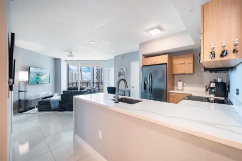 Copropriété à vendre à Miami, Floride: 2 chambres, 95.69 m2 № 1926366 - photo 3