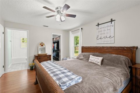 House in De Leon Springs, Florida 3 bedrooms, 146.04 sq.m. № 1805846 - photo 18