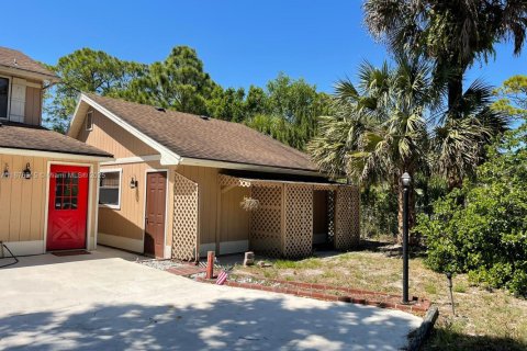 House in St. Lucie, Florida 3 bedrooms, 122.63 sq.m. № 1691955 - photo 5
