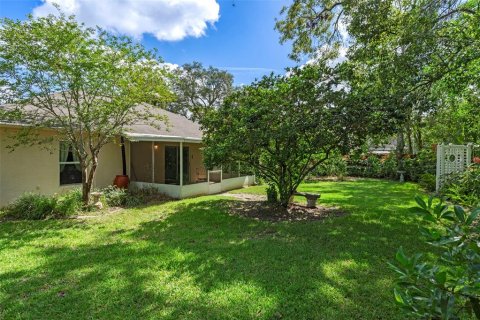 House in Spring Hill, Florida 3 bedrooms, 125.33 sq.m. № 1856693 - photo 27