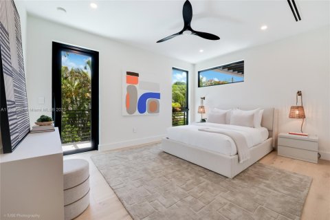 Villa ou maison à vendre à Miami, Floride: 5 chambres, 401.8 m2 № 1777831 - photo 19
