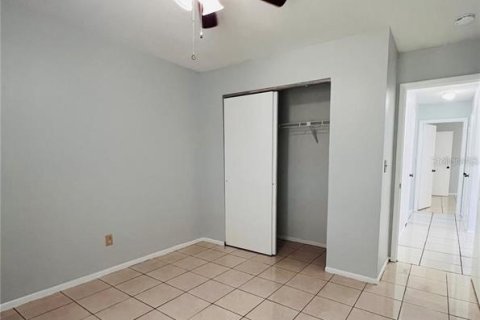 Copropriété à louer à Tampa, Floride: 2 chambres, 84.73 m2 № 2230076 - photo 3