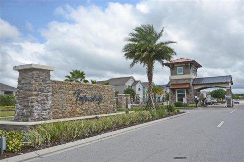 House in Kissimmee, Florida 3 bedrooms, 158.49 sq.m. № 1687545 - photo 27