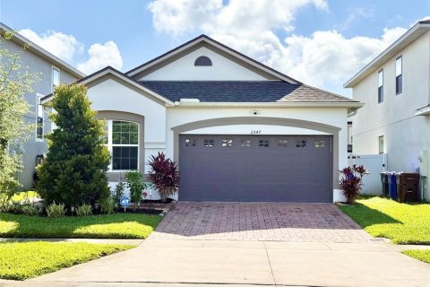 House in Kissimmee, Florida 3 bedrooms, 158.49 sq.m. № 1687545 - photo 2