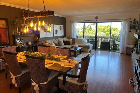 Copropriété à vendre à Miami, Floride: 2 chambres, 136.57 m2 № 2061461 - photo 12