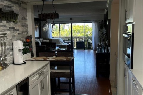 Copropriété à vendre à Miami, Floride: 2 chambres, 136.57 m2 № 2061461 - photo 7