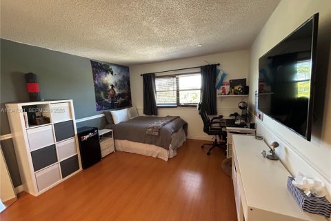 Copropriété à vendre à Miami, Floride: 2 chambres, 136.57 m2 № 2061461 - photo 21