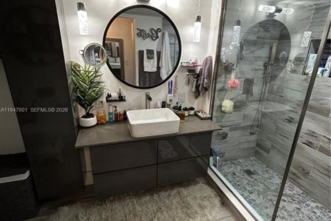 Copropriété à vendre à Miami, Floride: 2 chambres, 136.57 m2 № 2061461 - photo 30