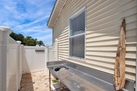 Снять в аренду квартиру в Ки-Ларго, Флорида 2 спальни, № 1959640 - фото 19