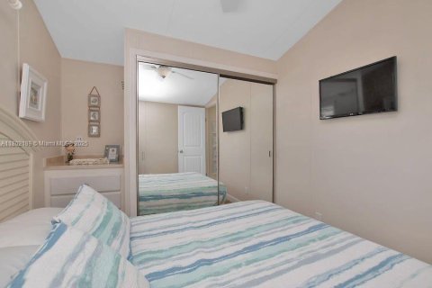 Снять в аренду квартиру в Ки-Ларго, Флорида 2 спальни, № 1959640 - фото 17