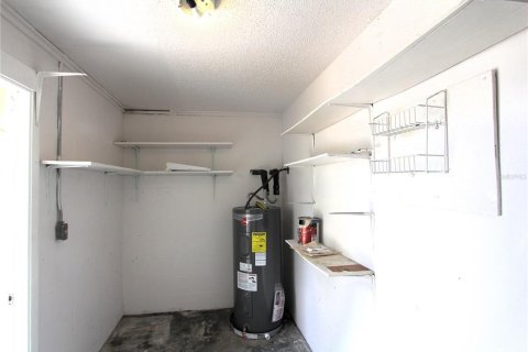 Appartement à louer à Zephyrhills, Floride: 2 chambres, 78.97 m2 № 2103802 - photo 14