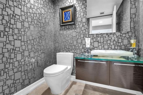 Купить кондоминиум в Форт-Лодердейл, Флорида 2 спальни, 198.9м2, № 2009617 - фото 26