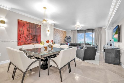 Купить кондоминиум в Форт-Лодердейл, Флорида 2 спальни, 198.9м2, № 2009617 - фото 18