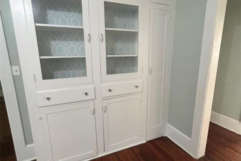 Villa ou maison à louer à Mount Dora, Floride: 2 chambres, 139.82 m2 № 2416331 - photo 10