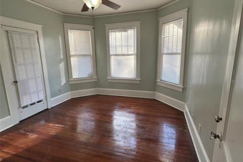 Villa ou maison à louer à Mount Dora, Floride: 2 chambres, 139.82 m2 № 2416331 - photo 14