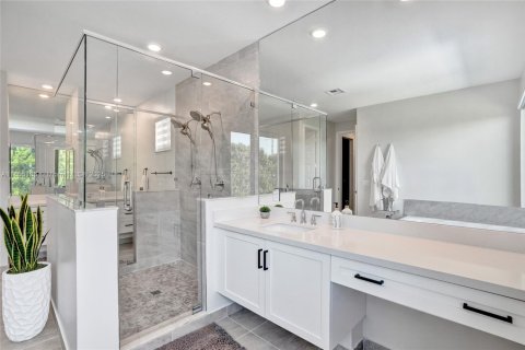 House in Parkland, Florida 5 bedrooms, 314.38 sq.m. № 1874813 - photo 17