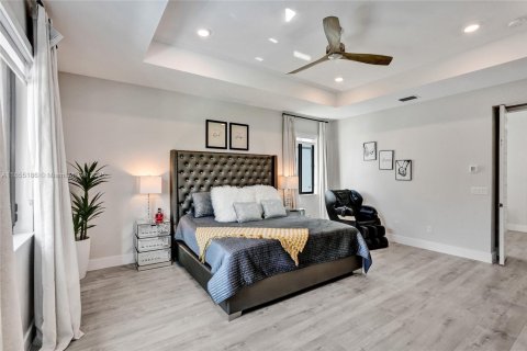 House in Parkland, Florida 5 bedrooms, 314.38 sq.m. № 1874813 - photo 9