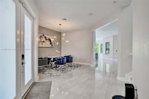 House in Parkland, Florida 5 bedrooms, 314.38 sq.m. № 1874813 - photo 25