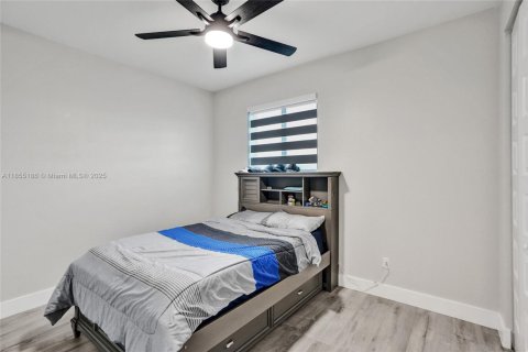 House in Parkland, Florida 5 bedrooms, 314.38 sq.m. № 1874813 - photo 21
