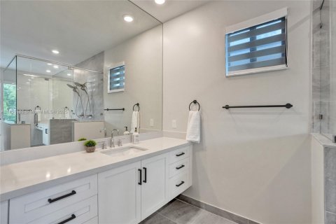 House in Parkland, Florida 5 bedrooms, 314.38 sq.m. № 1874813 - photo 13