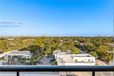 Copropriété à louer à Fort Lauderdale, Floride: 3 chambres, 134.43 m2 № 1040660 - photo 1