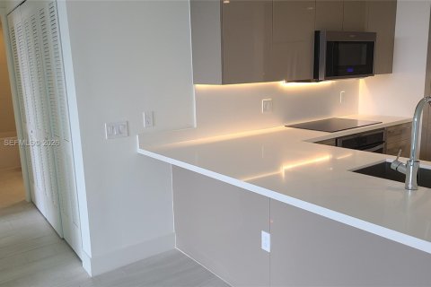 Condominio en alquiler en Sunrise, Florida, 1 dormitorio, 60.29 m2 № 2046550 - foto 6