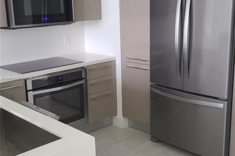 Condominio en alquiler en Sunrise, Florida, 1 dormitorio, 60.29 m2 № 2046550 - foto 5