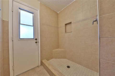 Villa ou maison à vendre à Winter Springs, Floride: 4 chambres, 206.52 m2 № 1852995 - photo 15