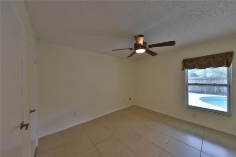 Villa ou maison à vendre à Winter Springs, Floride: 4 chambres, 206.52 m2 № 1852995 - photo 17
