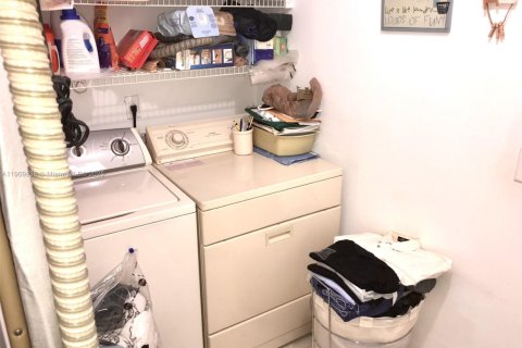 Casa en venta en Loxahatchee Groves, Florida, 3 dormitorios, 137.22 m2 № 2013517 - foto 13