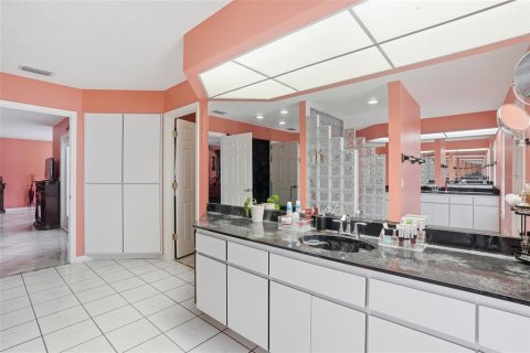 Villa ou maison à vendre à Punta Gorda, Floride: 4 chambres, 426.98 m2 № 2215769 - photo 28