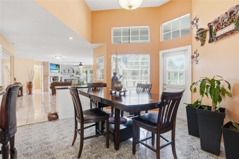 Villa ou maison à vendre à Punta Gorda, Floride: 4 chambres, 426.98 m2 № 2215769 - photo 10