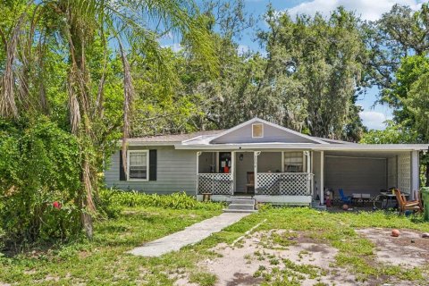 Commercial property in Tampa, Florida 4 bedrooms, 169.92 sq.m. № 2218653