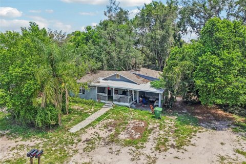 Immobilier commercial à vendre à Tampa, Floride: 4 chambres, 169.92 m2 № 2218653 - photo 8