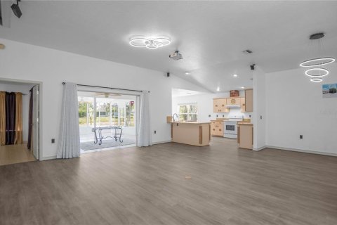 Villa ou maison à vendre à Inverness, Floride: 2 chambres, 168.71 m2 № 2401131 - photo 6